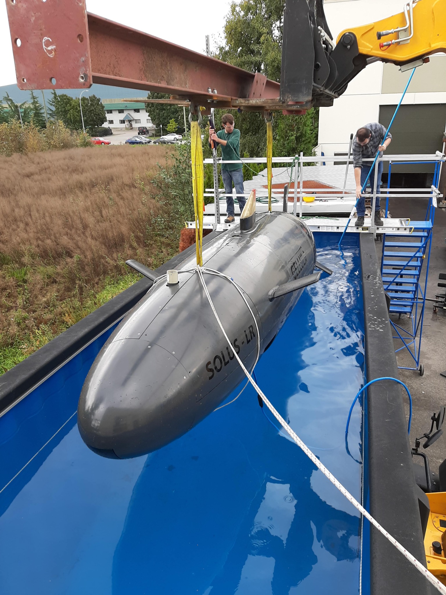 SOLUS-LR autonomous underwater vehicle during recovery testing